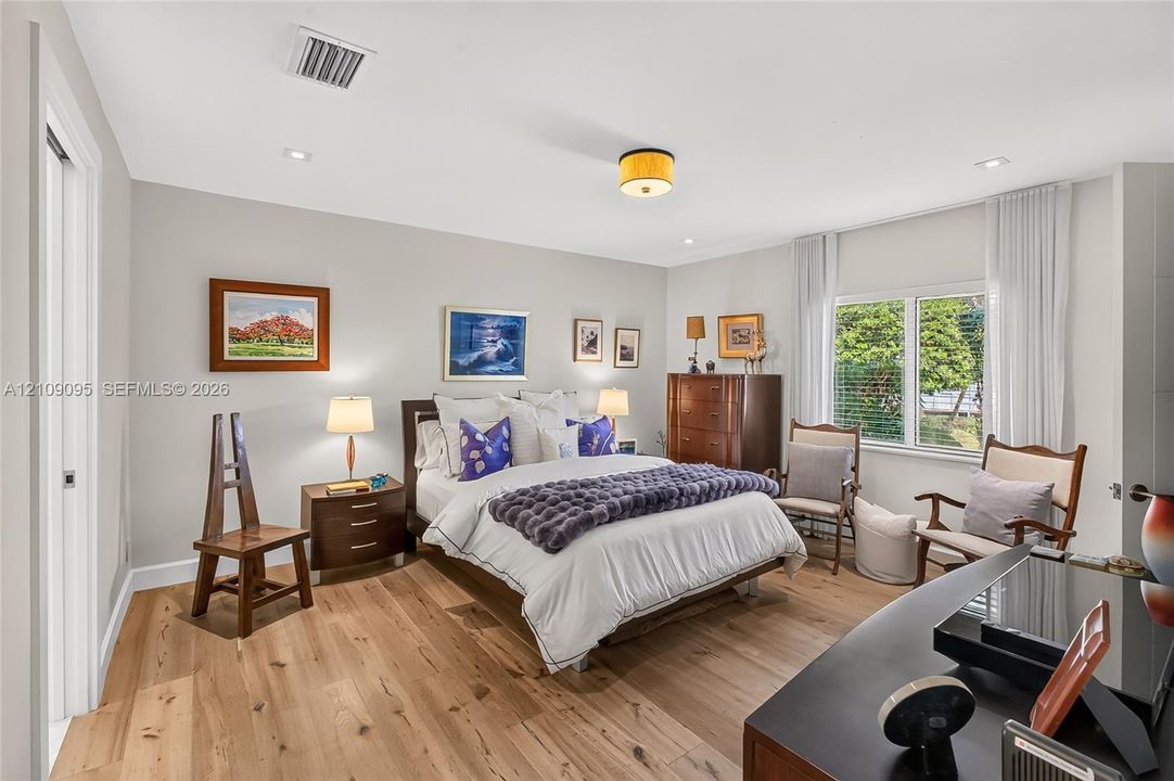 For Sale: $4,950,000 (4 beds, 4 baths, 4247 Square Feet)