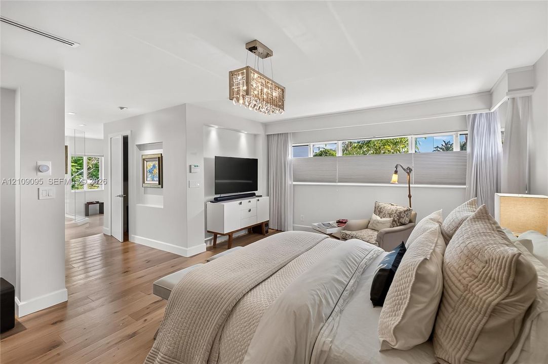 For Sale: $4,950,000 (4 beds, 4 baths, 4247 Square Feet)