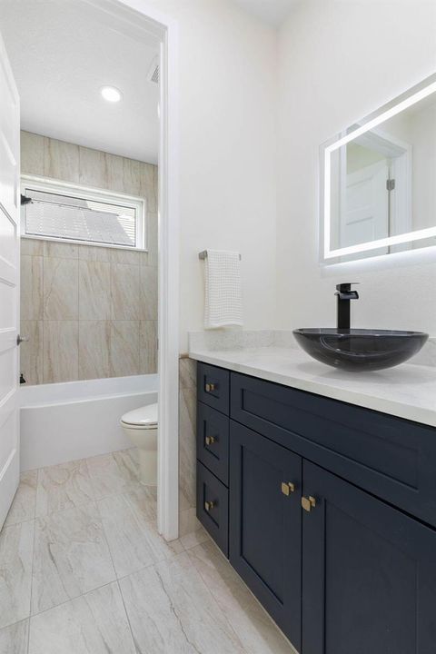 45-web-or-mls-116 Longview Way N-42