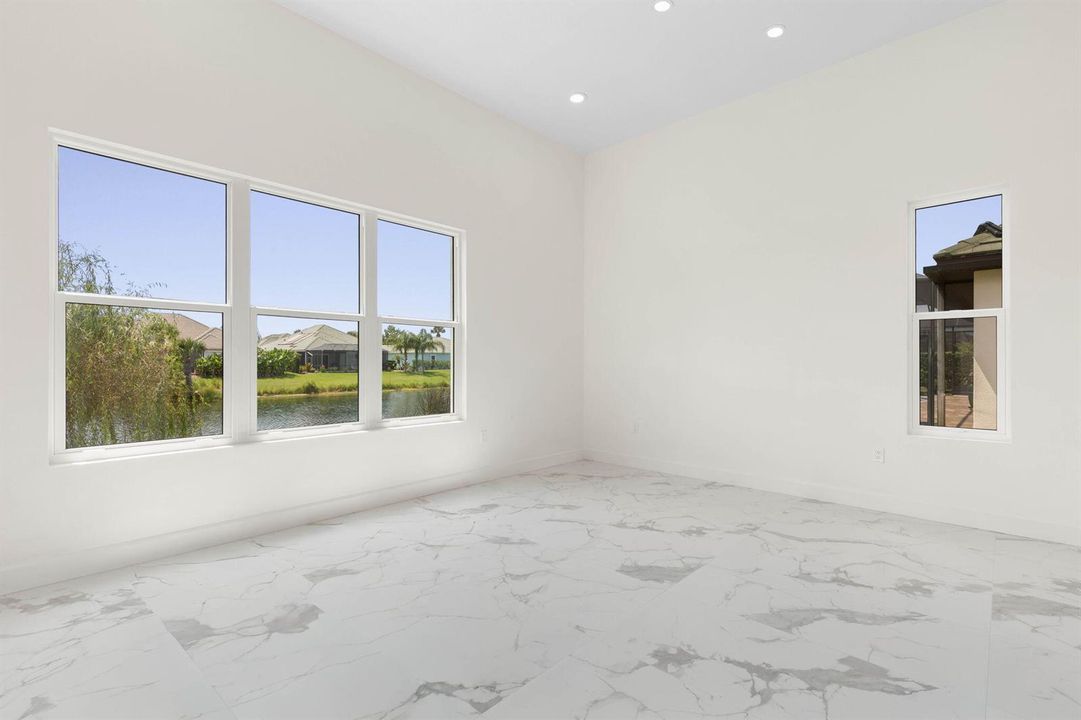 31-web-or-mls-116 Longview Way N-28