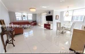 В аренду: $3,100 (2 спален, 2 ванн, 1360 Квадратных фут)