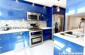 В аренду: $3,100 (2 спален, 2 ванн, 1360 Квадратных фут)