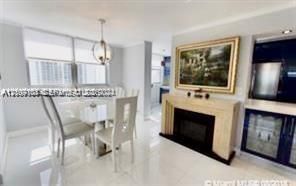 В аренду: $3,100 (2 спален, 2 ванн, 1360 Квадратных фут)