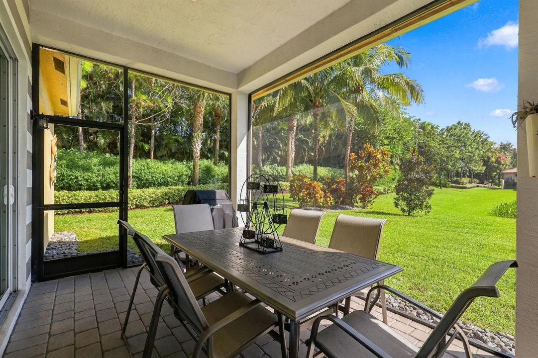Outdoor Dining Room