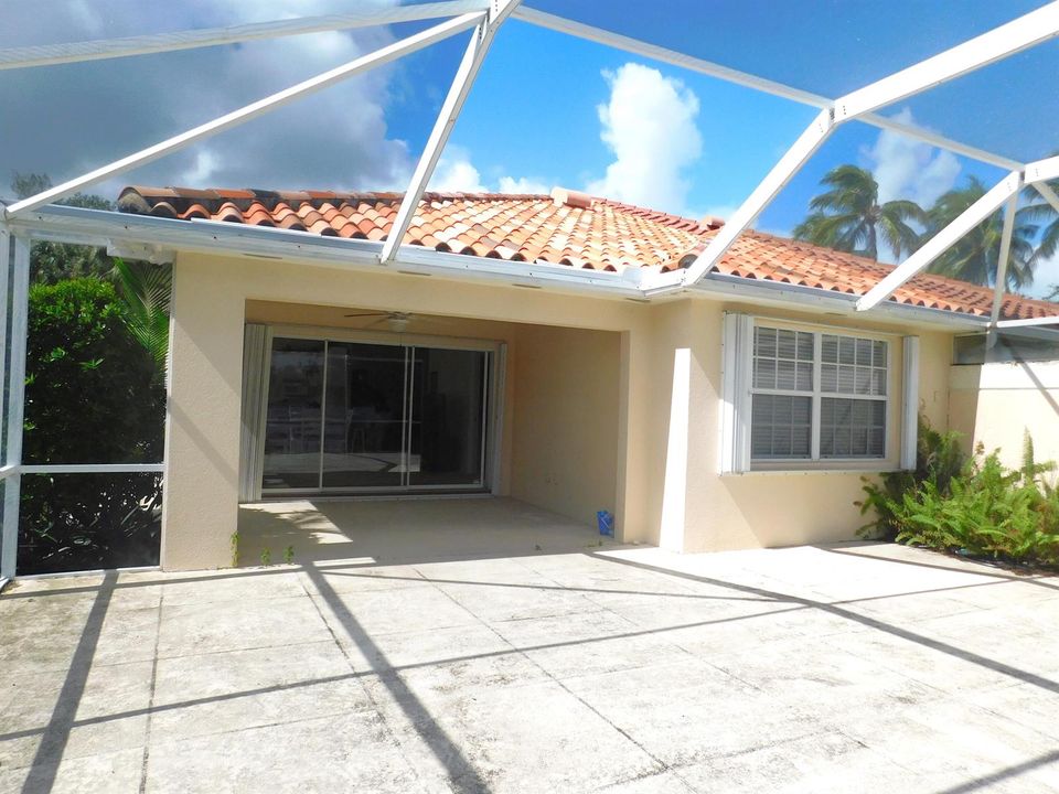 Screened Patio