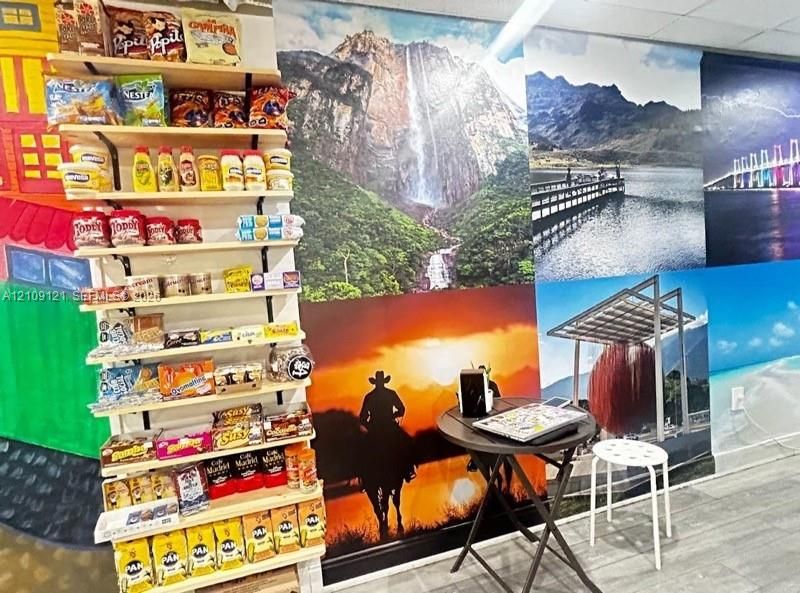 Facility Amenity Overview. Displaying designated merchandising area and supplemental equipment within the property