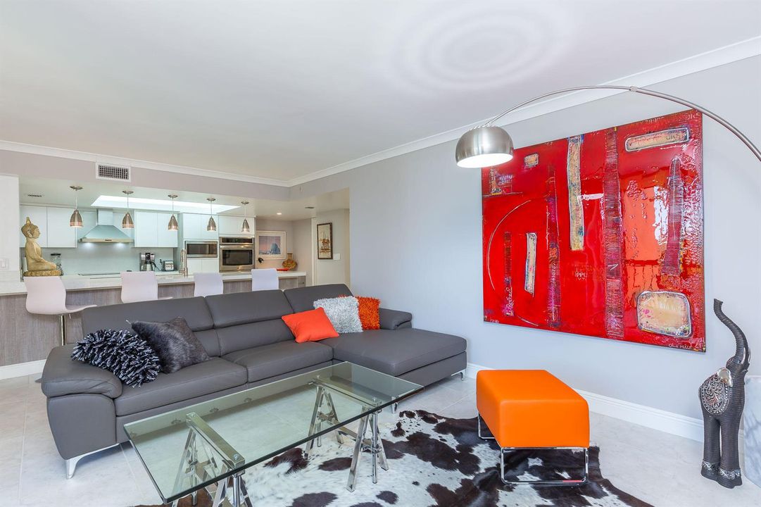 9K8A7330