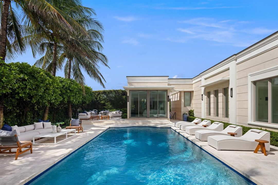 28 - Pool 5