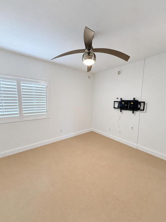 THIRD GUEST BEDROOM