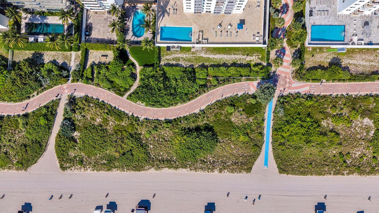 DJI_20261013103035_0966_D