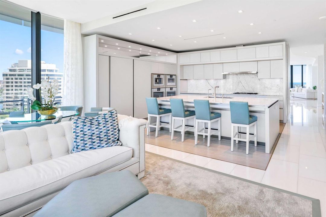 Family Room Kitchen