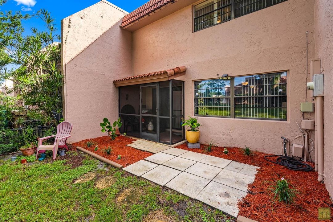 34 back-patio