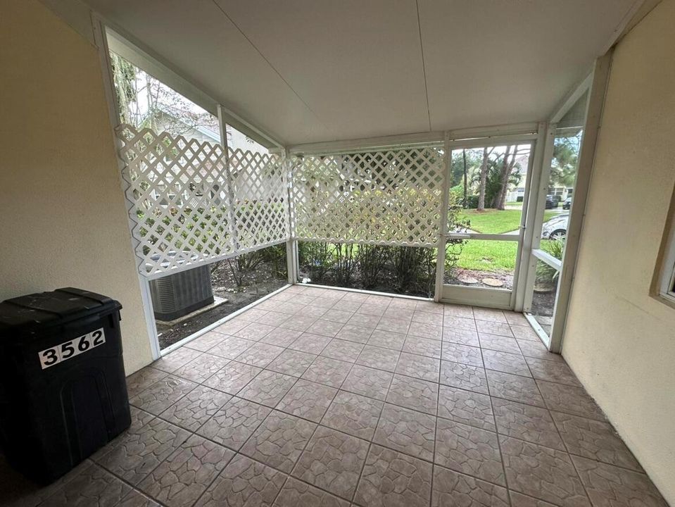 Screened Patio
