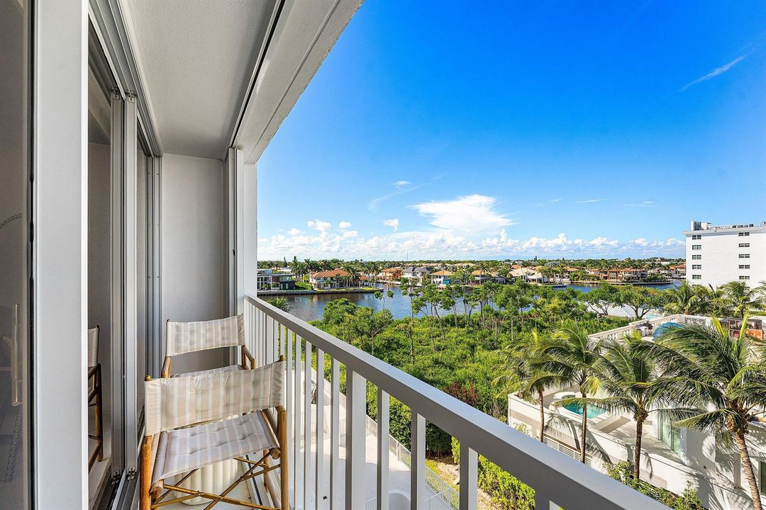 038-3210SouthOceanBoulevard-604-Highland