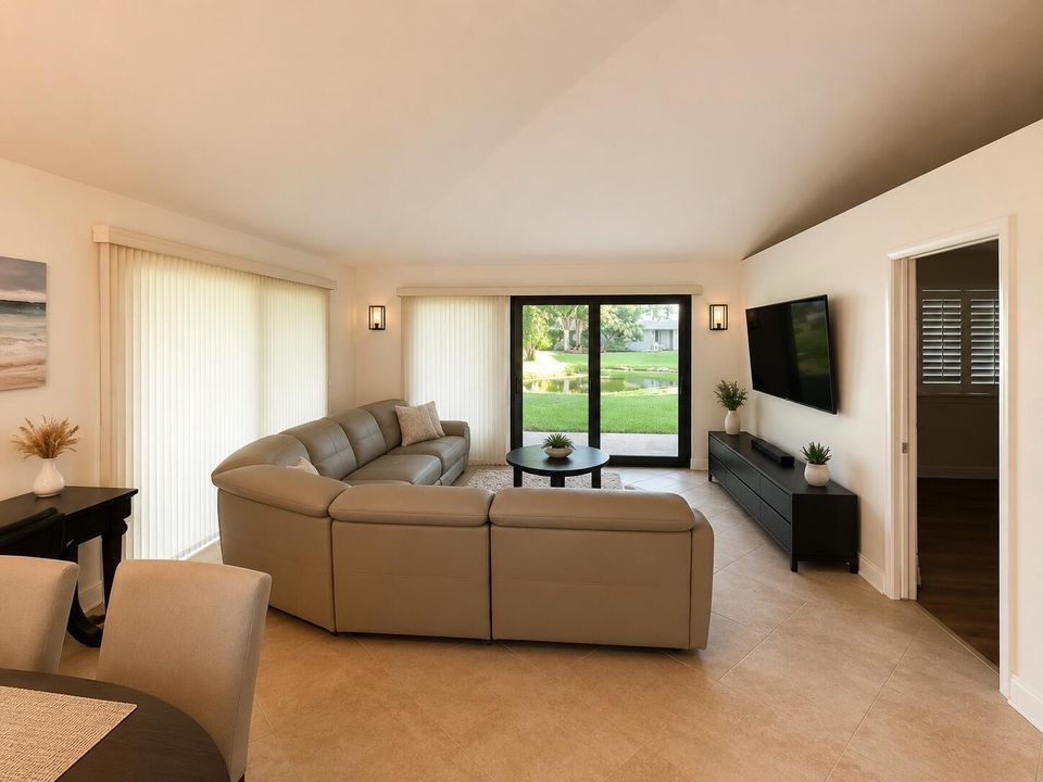 908 Club Drive