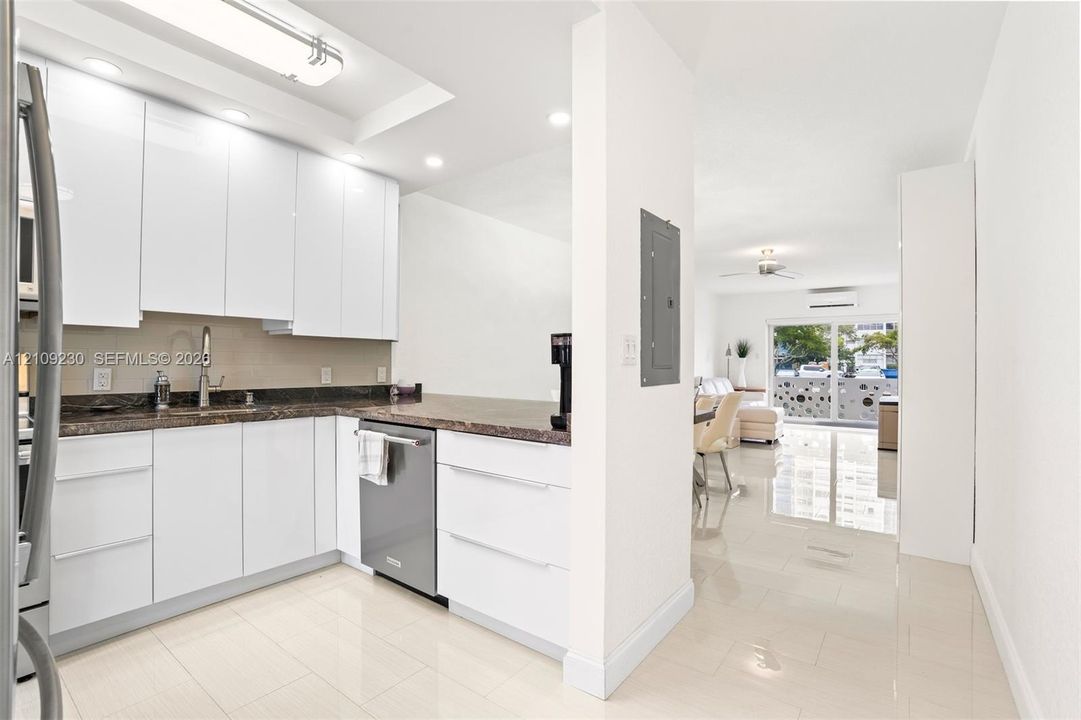 En Venta: $189,000 (1 camas, 1 baños, 700 Pies cuadrados)