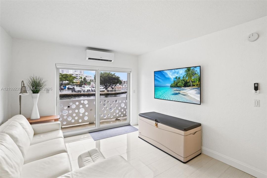 En Venta: $189,000 (1 camas, 1 baños, 700 Pies cuadrados)