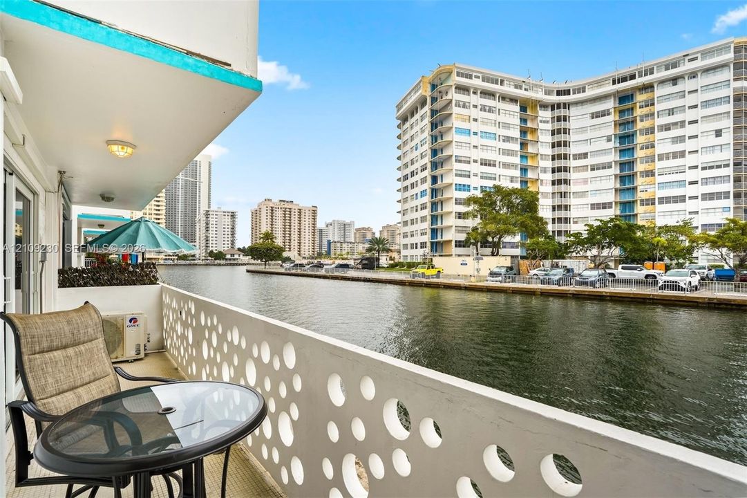 En Venta: $189,000 (1 camas, 1 baños, 700 Pies cuadrados)