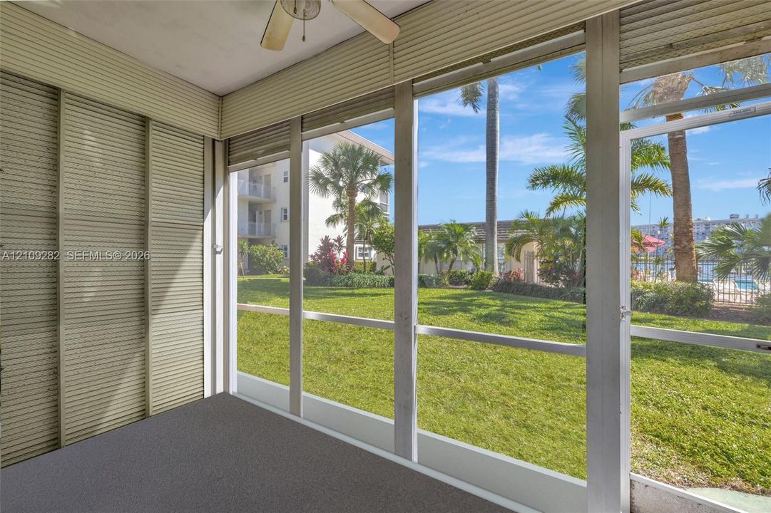 En Venta: $215,000 (1 camas, 1 baños, 806 Pies cuadrados)