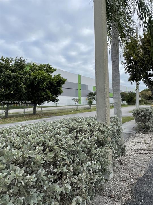 En Renta: $1,275 (0 camas, 0 baños, 0 Pies cuadrados)