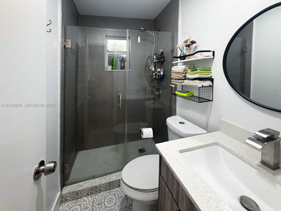 1/1 Bathroom