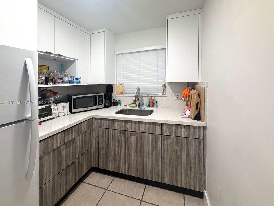 1/1 Kitchen