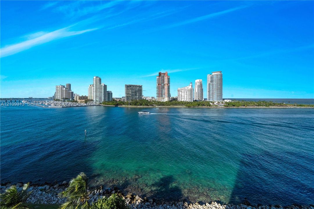 En Venta: $19,900,000 (4 camas, 4 baños, 4738 Pies cuadrados)