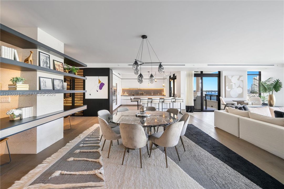 En Venta: $19,900,000 (4 camas, 4 baños, 4738 Pies cuadrados)