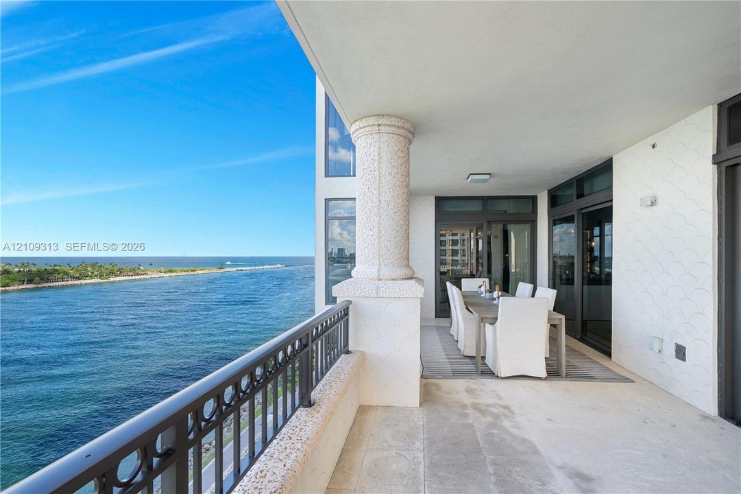 En Venta: $19,900,000 (4 camas, 4 baños, 4738 Pies cuadrados)