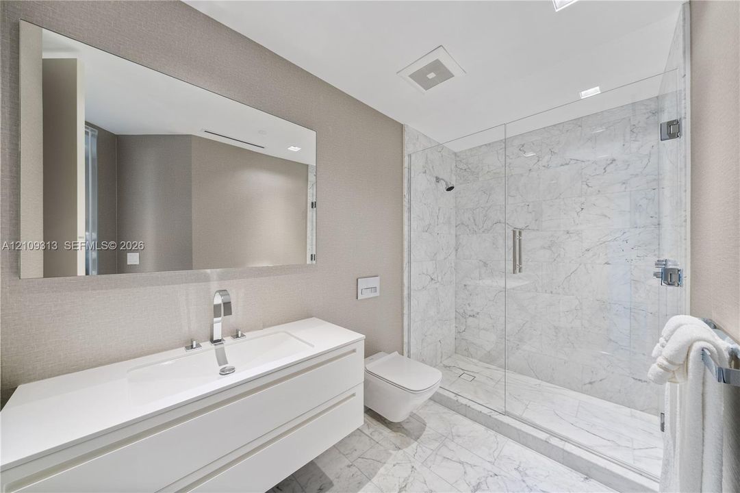 En Venta: $19,900,000 (4 camas, 4 baños, 4738 Pies cuadrados)