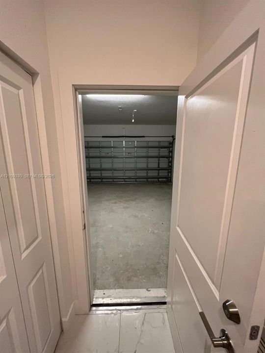 En Venta: $814,000 (5 camas, 3 baños, 3252 Pies cuadrados)