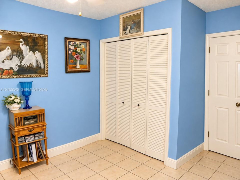 Can be 4th Bedroom