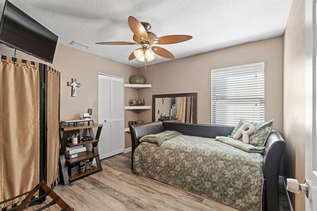 Bedroom #2