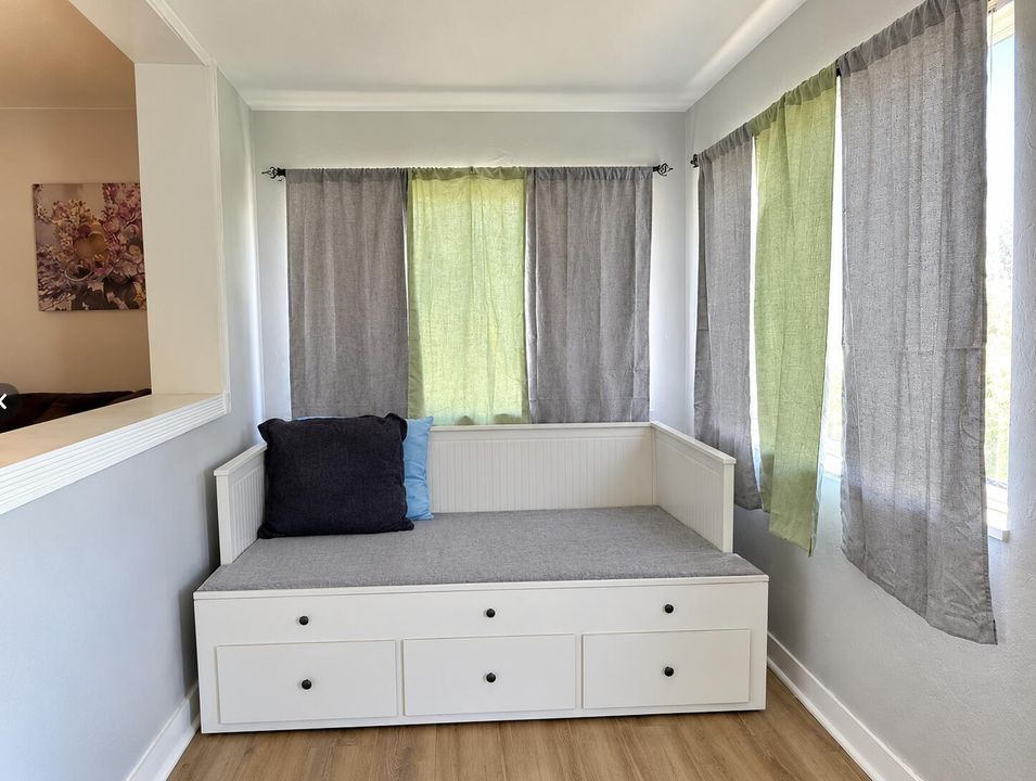 2032 Fillmore Street inside 1