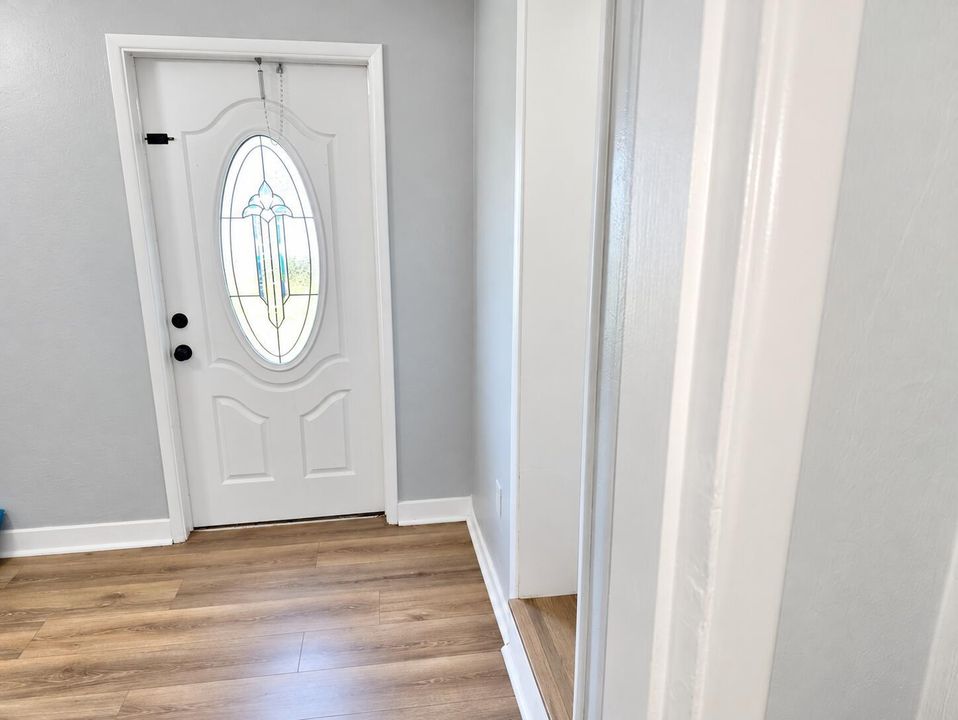 2032 Fillmore Street inside