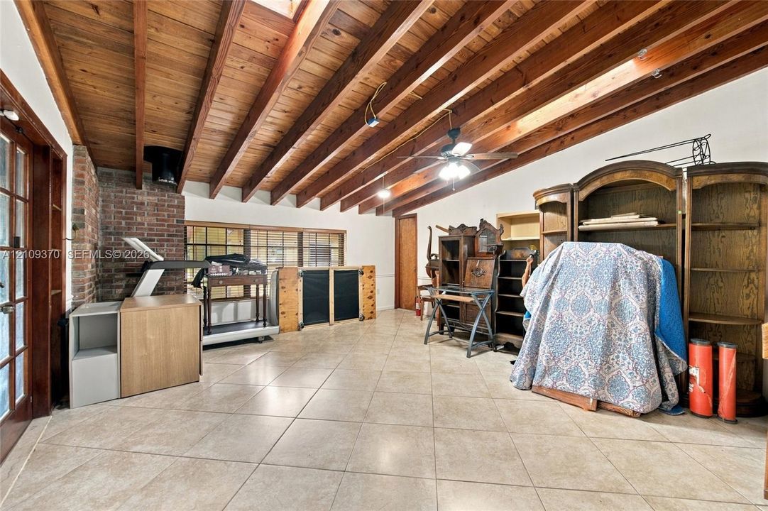 На продажу: $2,395,000 (5 спален, 5 ванн, 2621 Квадратных фут)