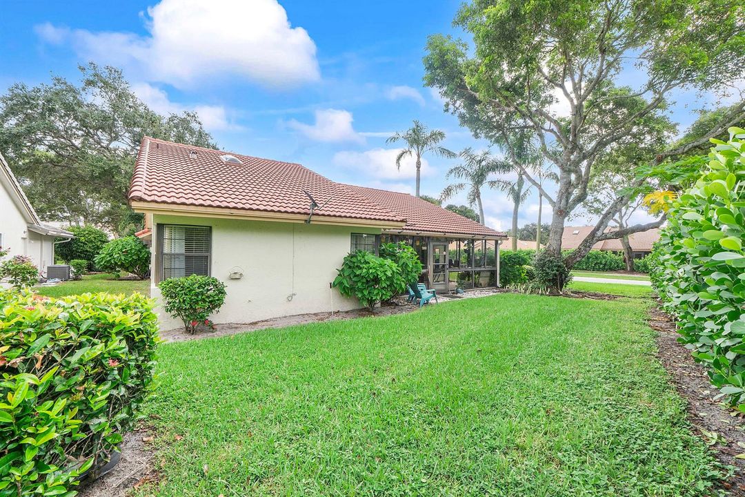 8521 Leeway Ln_008
