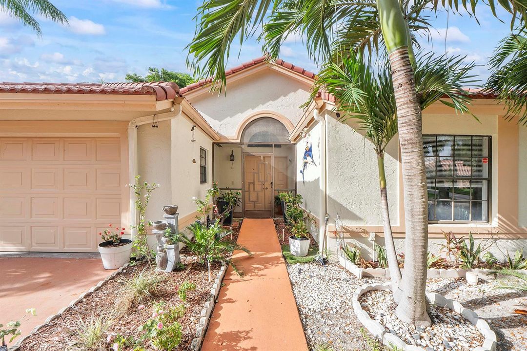 8521 Leeway Ln_006
