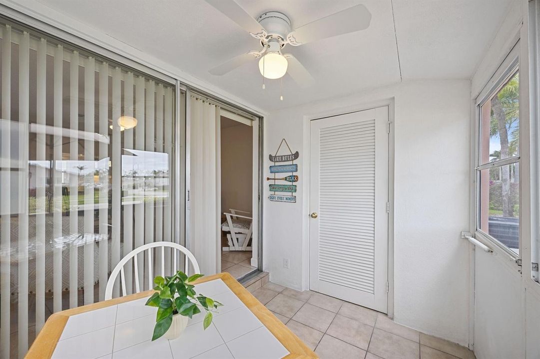 Florida room with storage