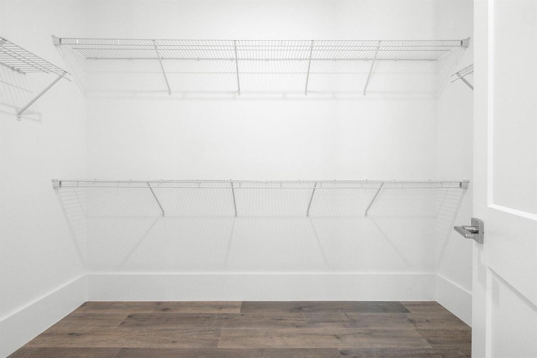 Walk In Closet