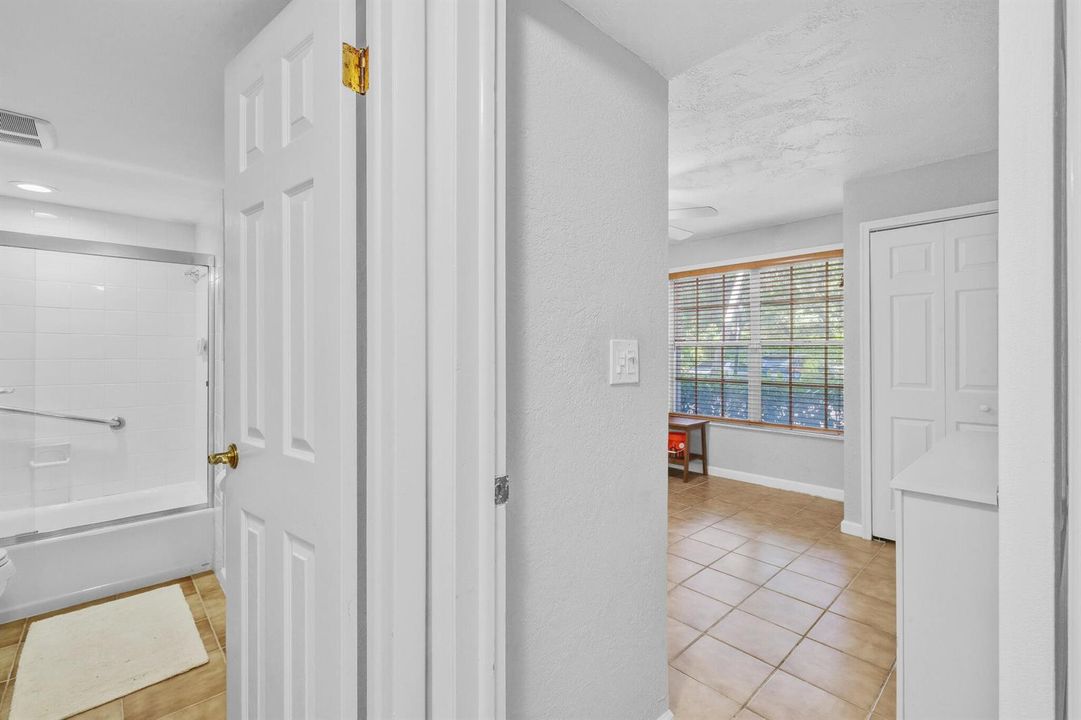 7 Guest Area
