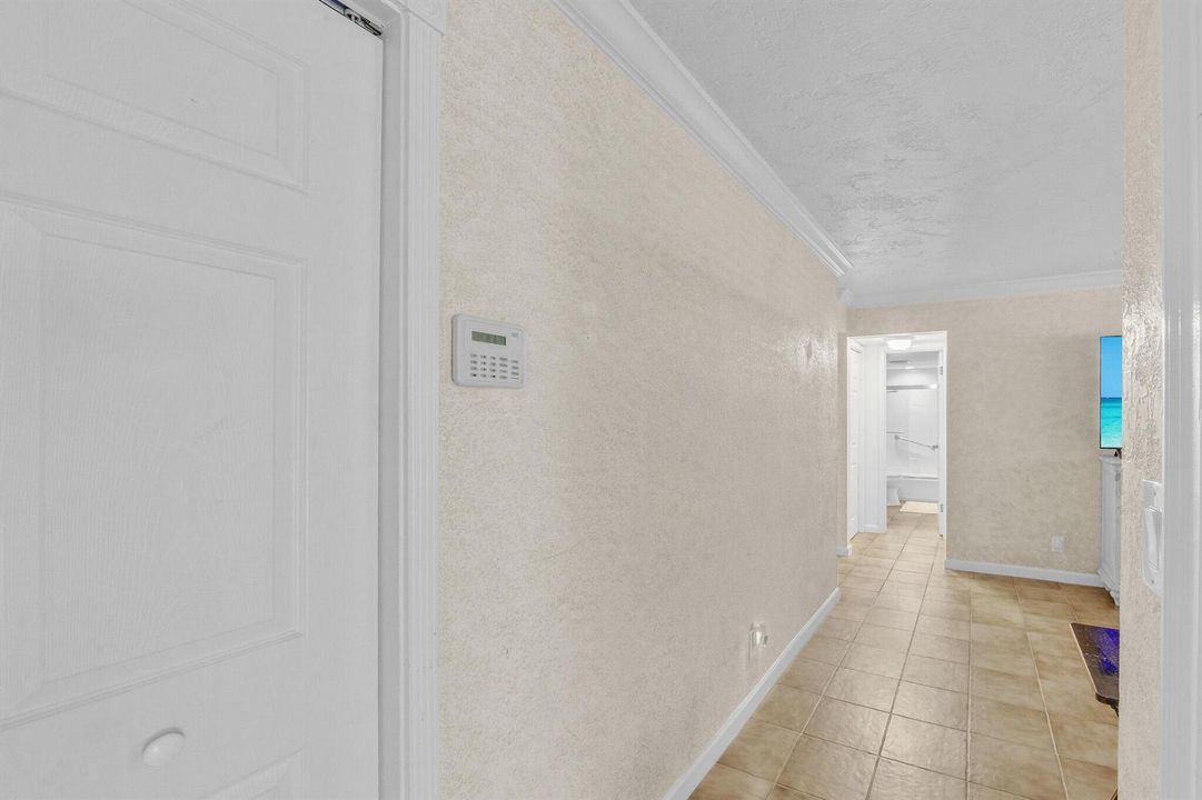 4 Entrance (1)