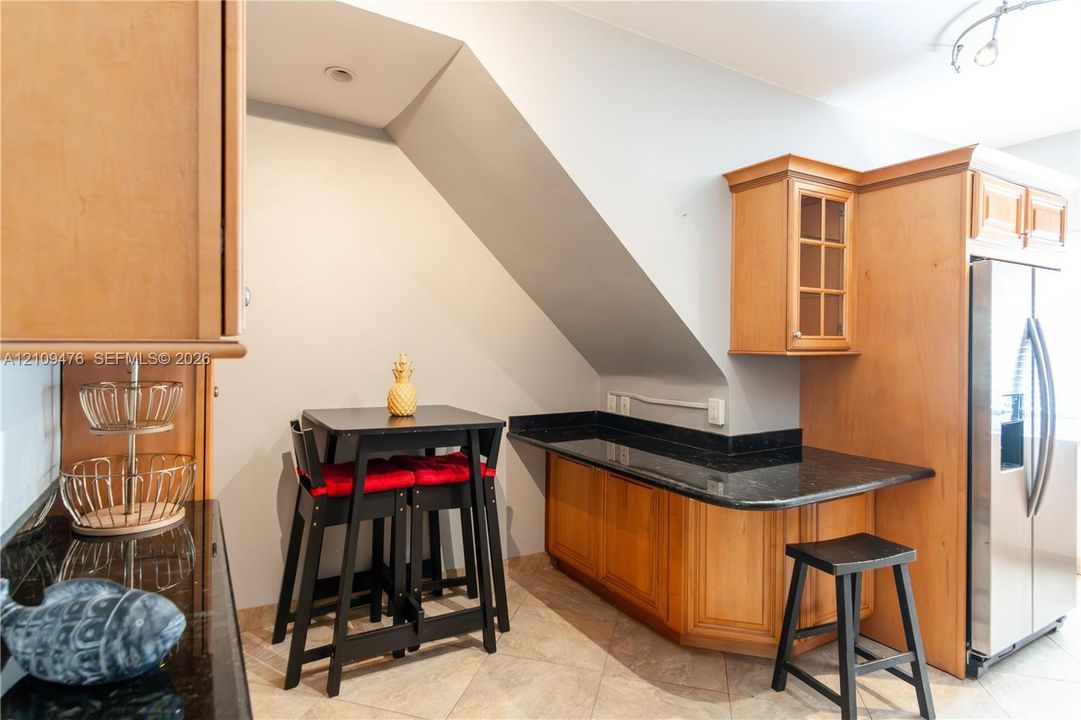 В аренду: $3,200 (2 спален, 2 ванн, 1130 Квадратных фут)