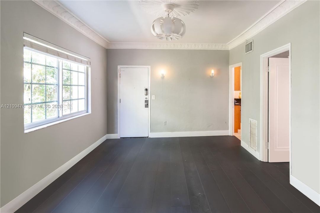 В аренду: $3,200 (2 спален, 2 ванн, 1130 Квадратных фут)