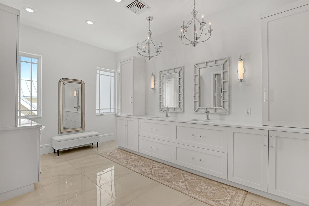 2338 Flamingo (56)