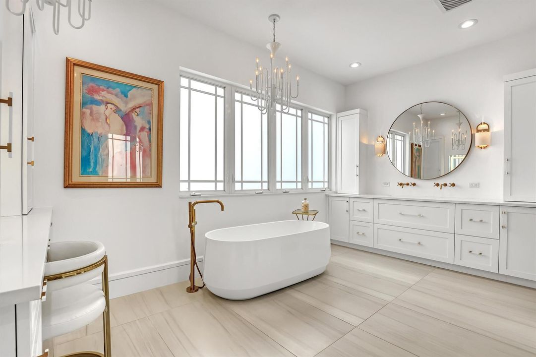 2338 Flamingo (77)