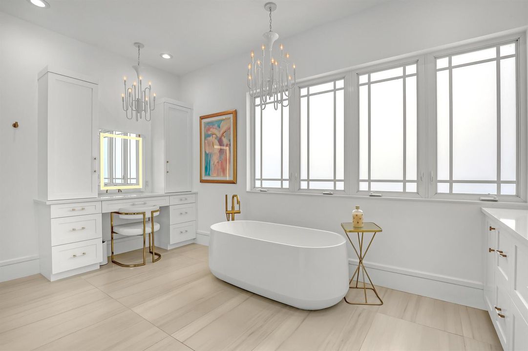 2338 Flamingo (78)