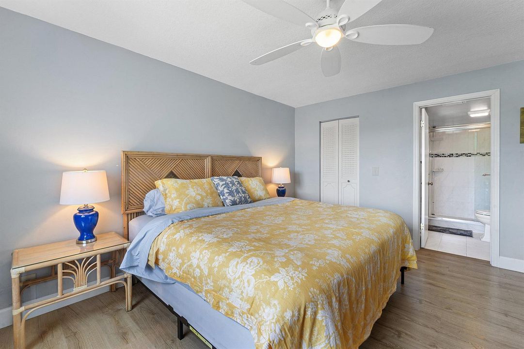 014-1605SouthUSHighway1-301V6-Jupiter-FL