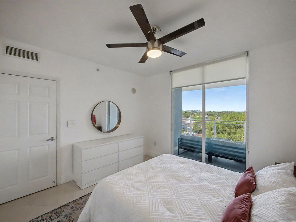 2600-SW-27-AVE-603_16