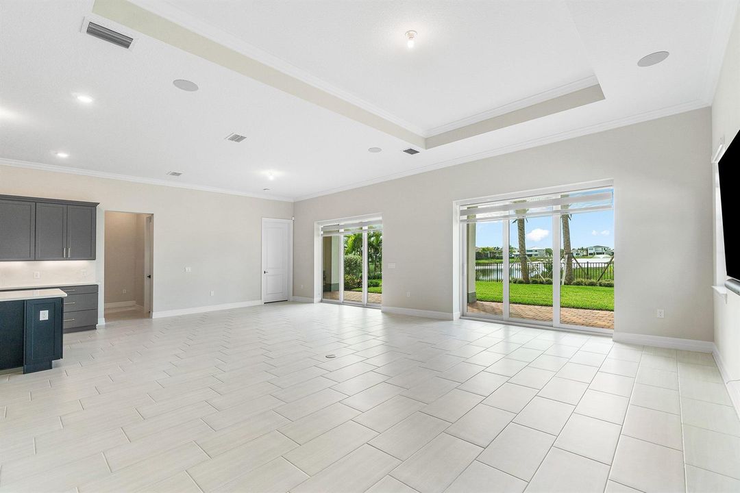 013-10778StellarCircle-PalmBeachGardens-